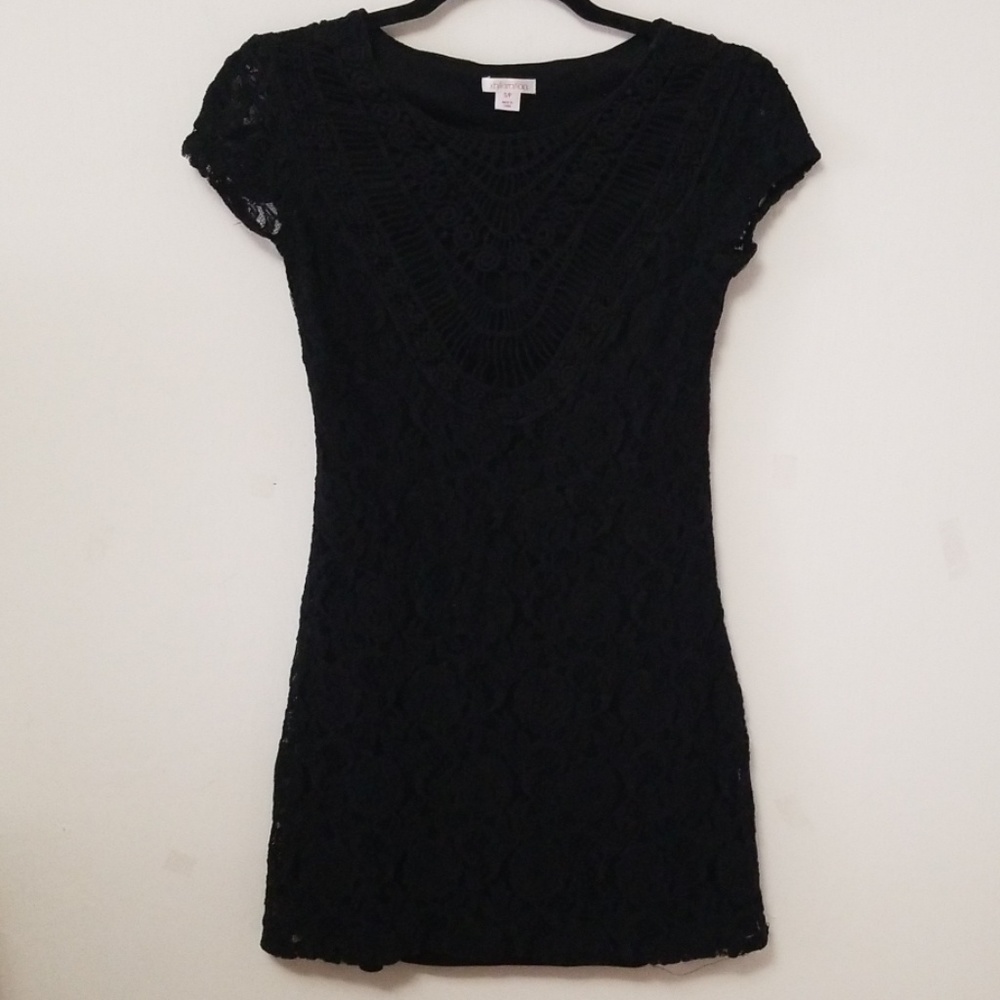 2/$16💎Knit-lace Mini Dress